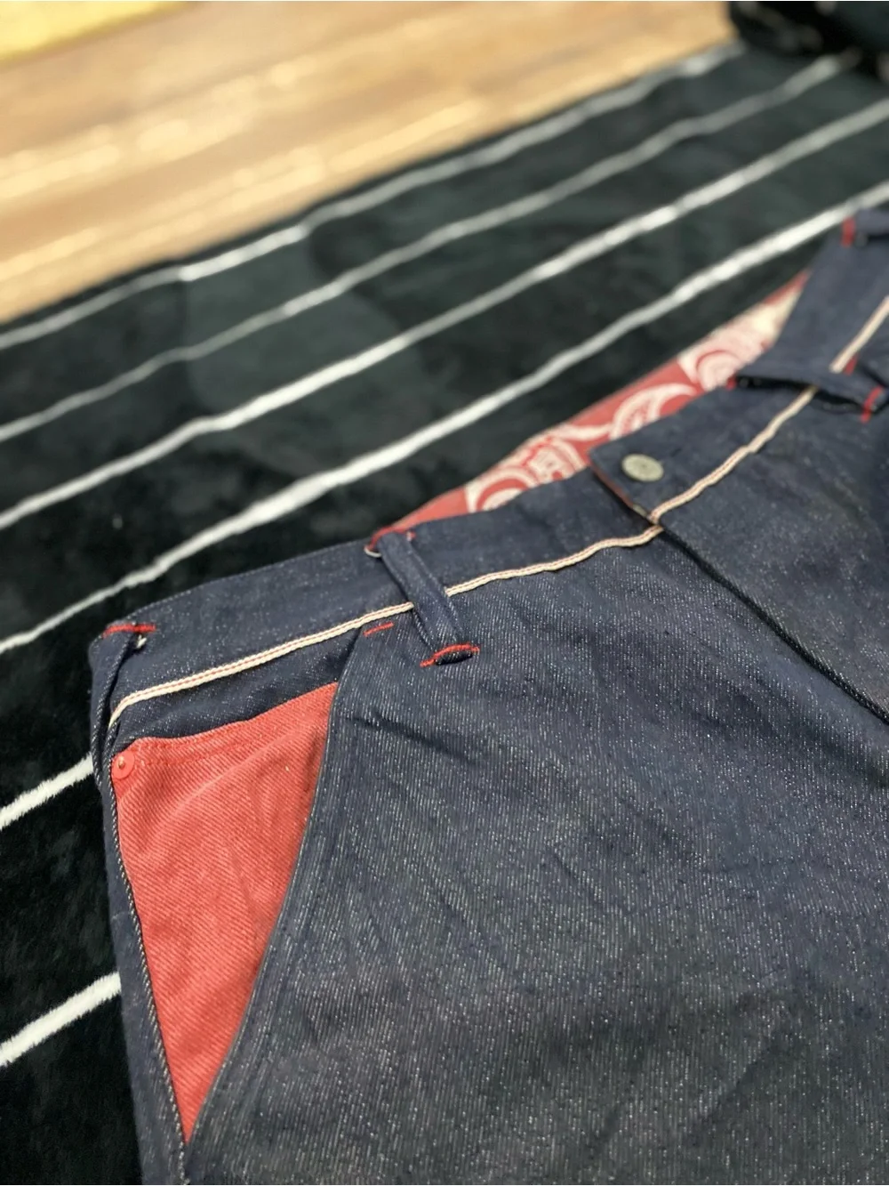 Evisu multi pocket